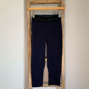 Lululemon Light Speed Crop Navy Blue 6
